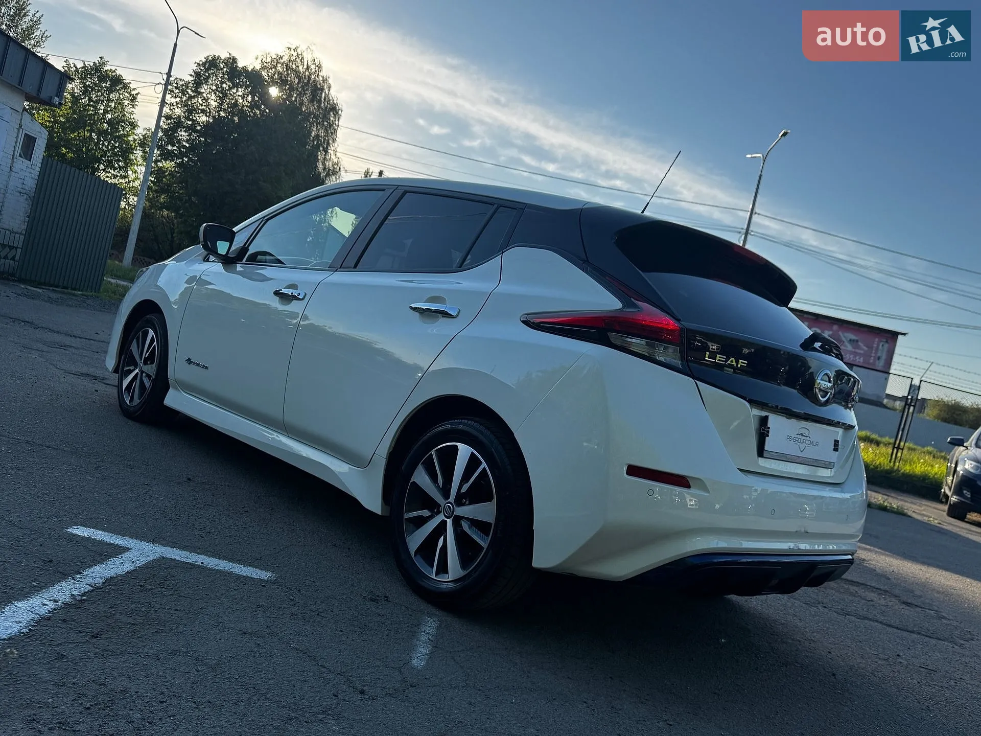 2018 Nissan Leaf - мініатюра 11