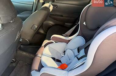 Хетчбек Nissan Leaf 2013 в Києві фото 16 Хетчбек Nissan Leaf 2013 в Києві