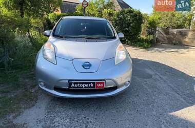 Хетчбек Nissan Leaf 2013 в Києві фото 2 Хетчбек Nissan Leaf 2013 в Києві