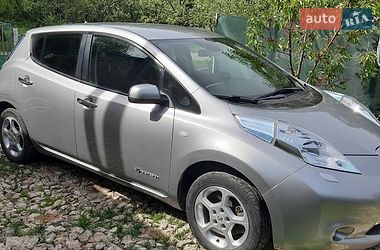 Хэтчбек Nissan Leaf 2016 в Тернополе