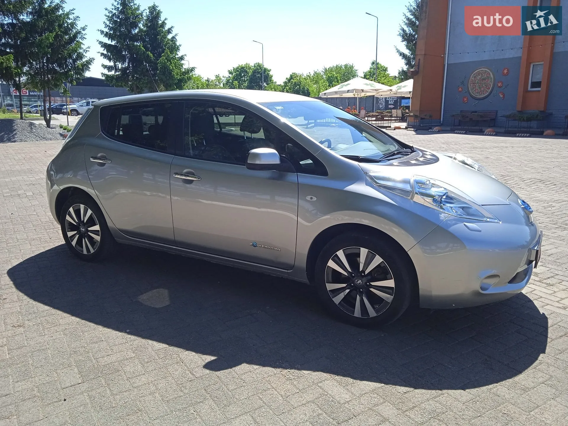2015 Nissan Leaf - мініатюра 8