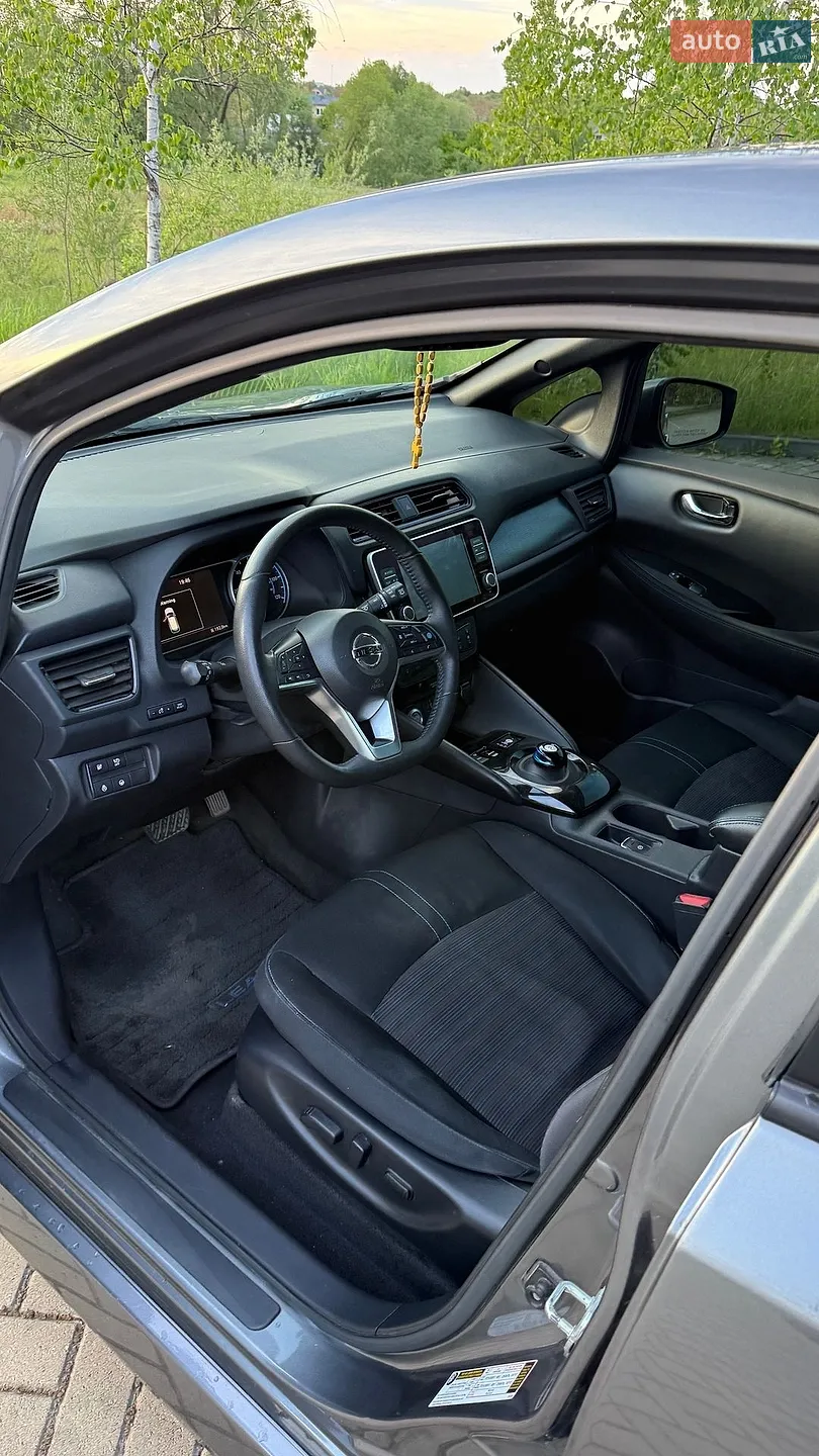 2020 Nissan Leaf - мініатюра 70