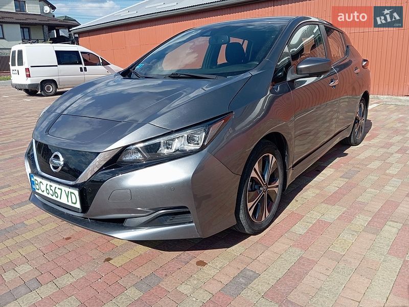 Nissan Leaf 2021