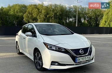 Хэтчбек Nissan Leaf 2020 в Ровно
