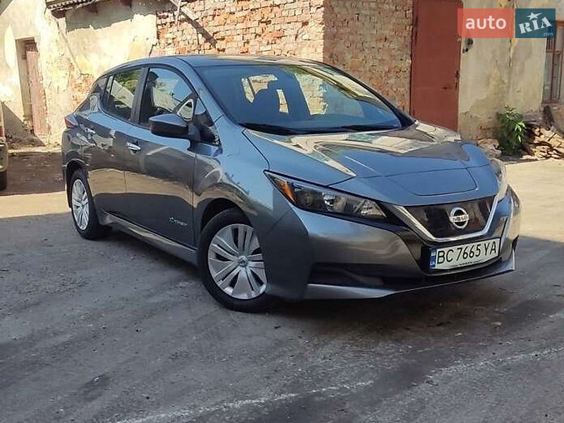 Хетчбек Nissan Leaf 2018 в Львові фото Хетчбек Nissan Leaf 2018 в Львові