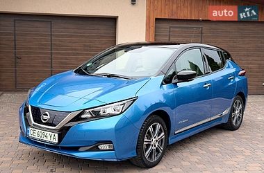 Хэтчбек Nissan Leaf 2019 в Черновцах