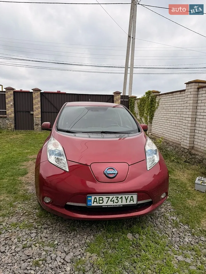 2012 Nissan Leaf - мініатюра 13