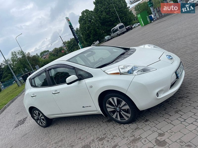 Хетчбек Nissan Leaf 2013 в Білій Церкві фото 3 Хетчбек Nissan Leaf 2013 в Білій Церкві