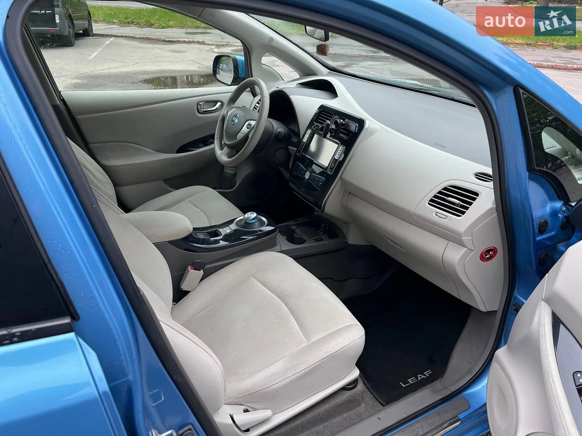 2012 Nissan Leaf - мініатюра 11