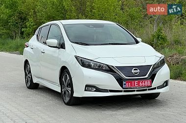 Хэтчбек Nissan Leaf 2018 в Ровно