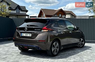 Хэтчбек Nissan Leaf 2018 в Дрогобыче
