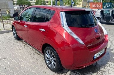 Хэтчбек Nissan Leaf 2015 в Житомире