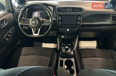 Хэтчбек Nissan Leaf 2020 в Львове