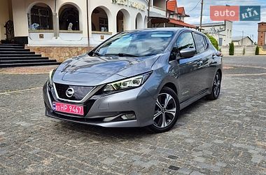 Хэтчбек Nissan Leaf 2018 в Золочеве