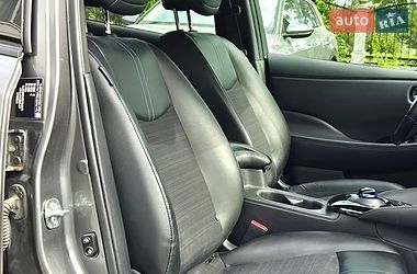 Хэтчбек Nissan Leaf 2018 в Золочеве фото 17 Хэтчбек Nissan Leaf 2018 в Золочеве