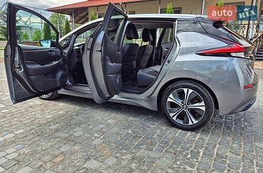 Хэтчбек Nissan Leaf 2018 в Золочеве фото 19 Хэтчбек Nissan Leaf 2018 в Золочеве