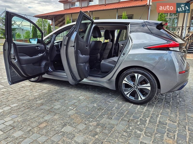 Хэтчбек Nissan Leaf 2018 в Золочеве фото 19 Хэтчбек Nissan Leaf 2018 в Золочеве