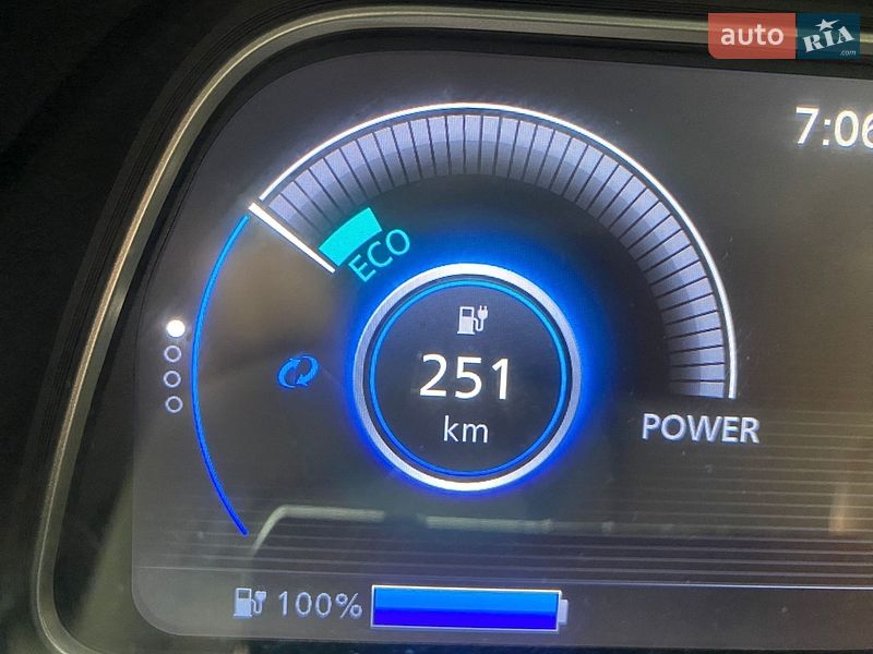 Хетчбек Nissan Leaf 2021 в Вінниці