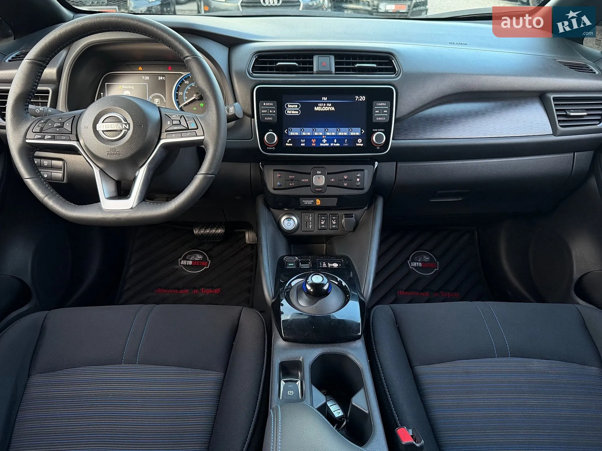 2024 Nissan Leaf - мініатюра 24