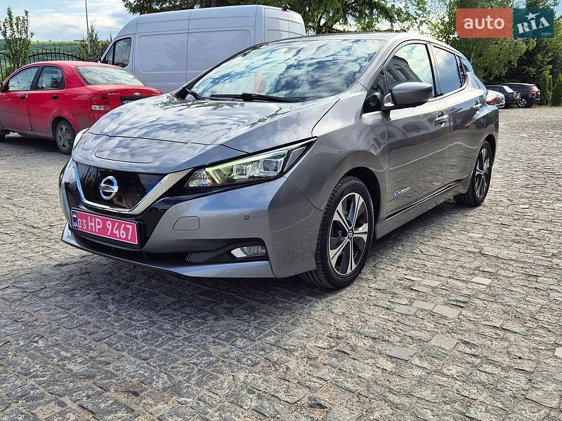 Хэтчбек Nissan Leaf 2018 в Золочеве фото 26 Хэтчбек Nissan Leaf 2018 в Золочеве