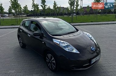 Хэтчбек Nissan Leaf 2015 в Ирпене