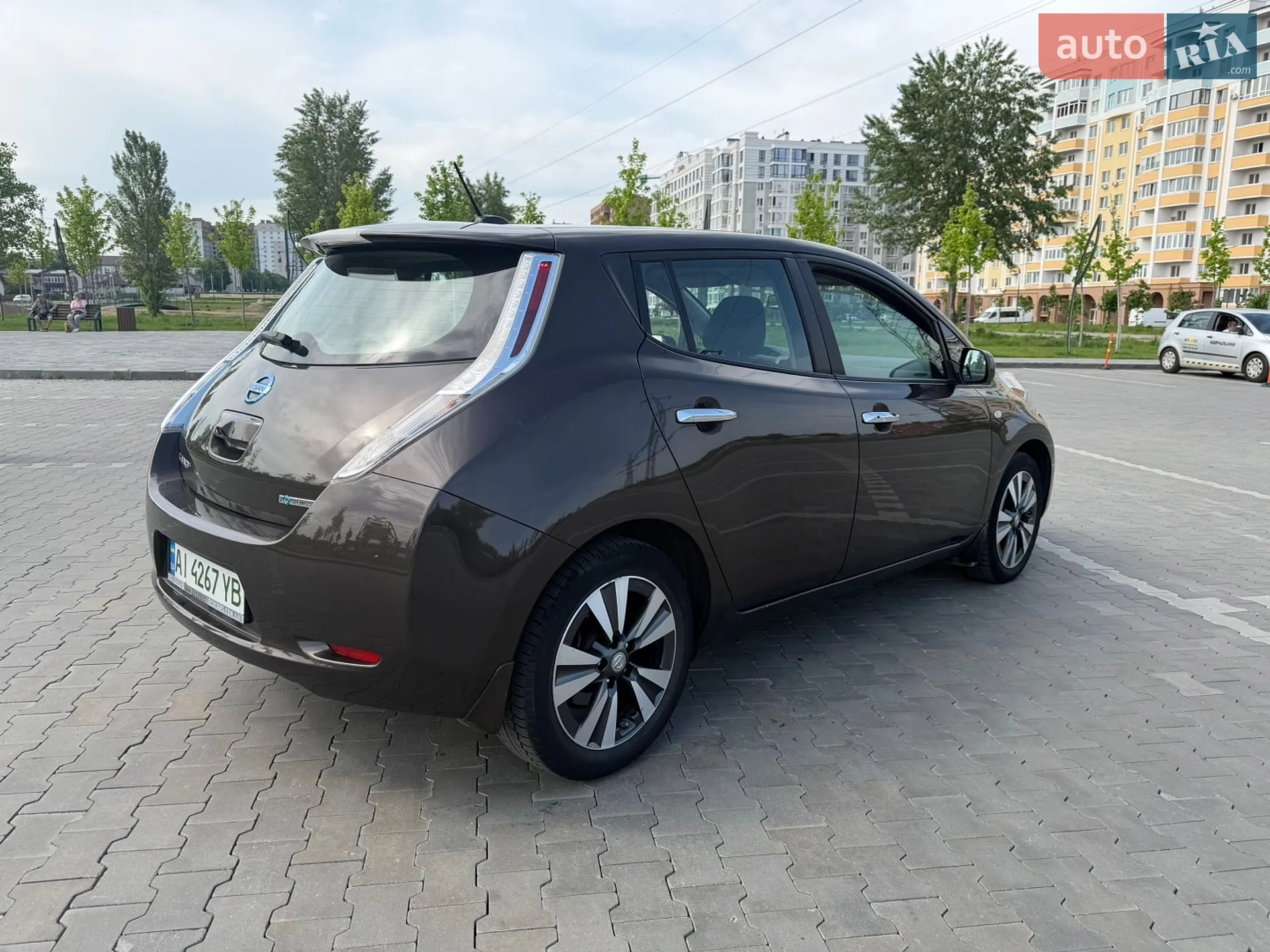 2015 Nissan Leaf - мініатюра 18