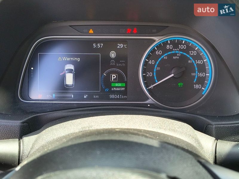 Хэтчбек Nissan Leaf 2019 в Киеве