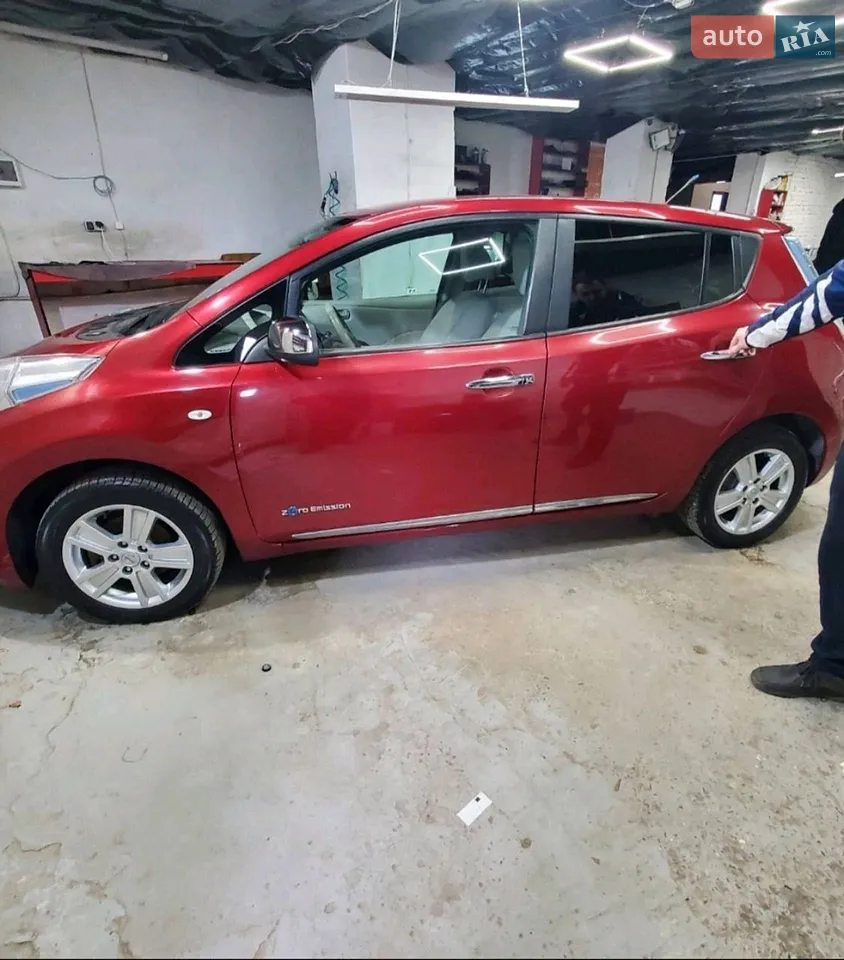 2013 Nissan Leaf - мініатюра 20