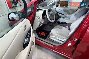 Хэтчбек Nissan Leaf 2013 в Тернополе