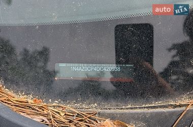 Хетчбек Nissan Leaf 2013 в Бучі