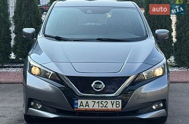 Хэтчбек Nissan Leaf 2019 в Киеве