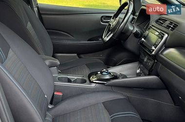 Хэтчбек Nissan Leaf 2019 в Киеве