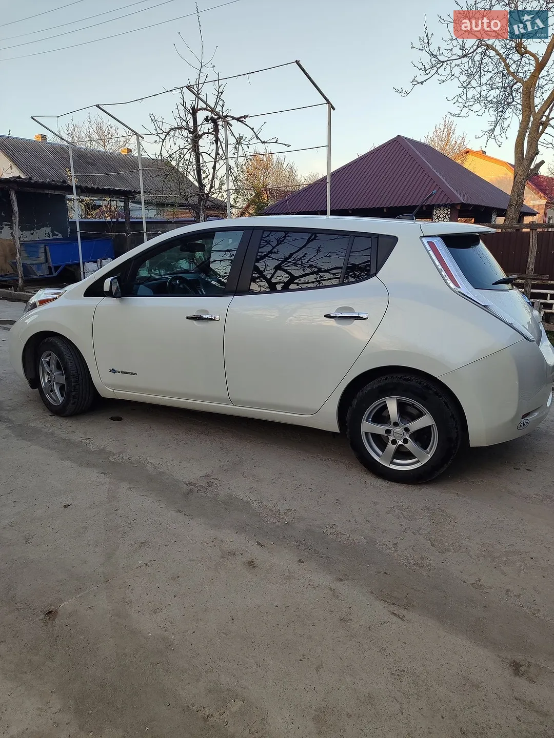 2013 Nissan Leaf - мініатюра 4