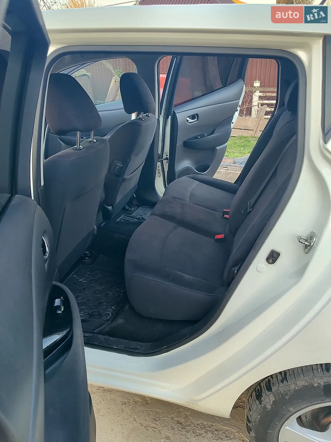2013 Nissan Leaf - мініатюра 6
