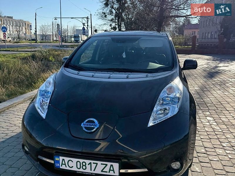 Хэтчбек Nissan Leaf 2014 в Луцке