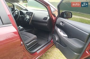 Хэтчбек Nissan Leaf 2017 в Куликове