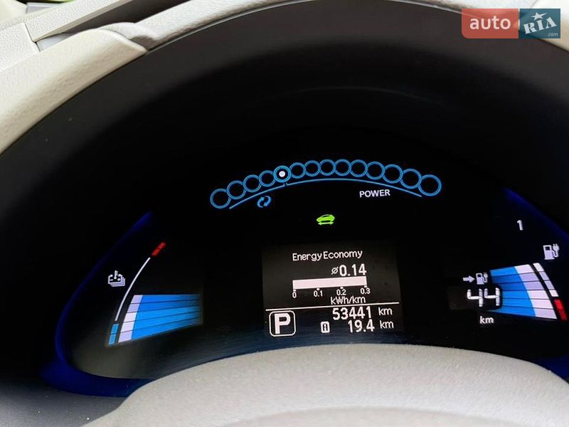 Хетчбек Nissan Leaf 2013 в Тернополі