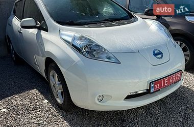 Хэтчбек Nissan Leaf 2015 в Одессе