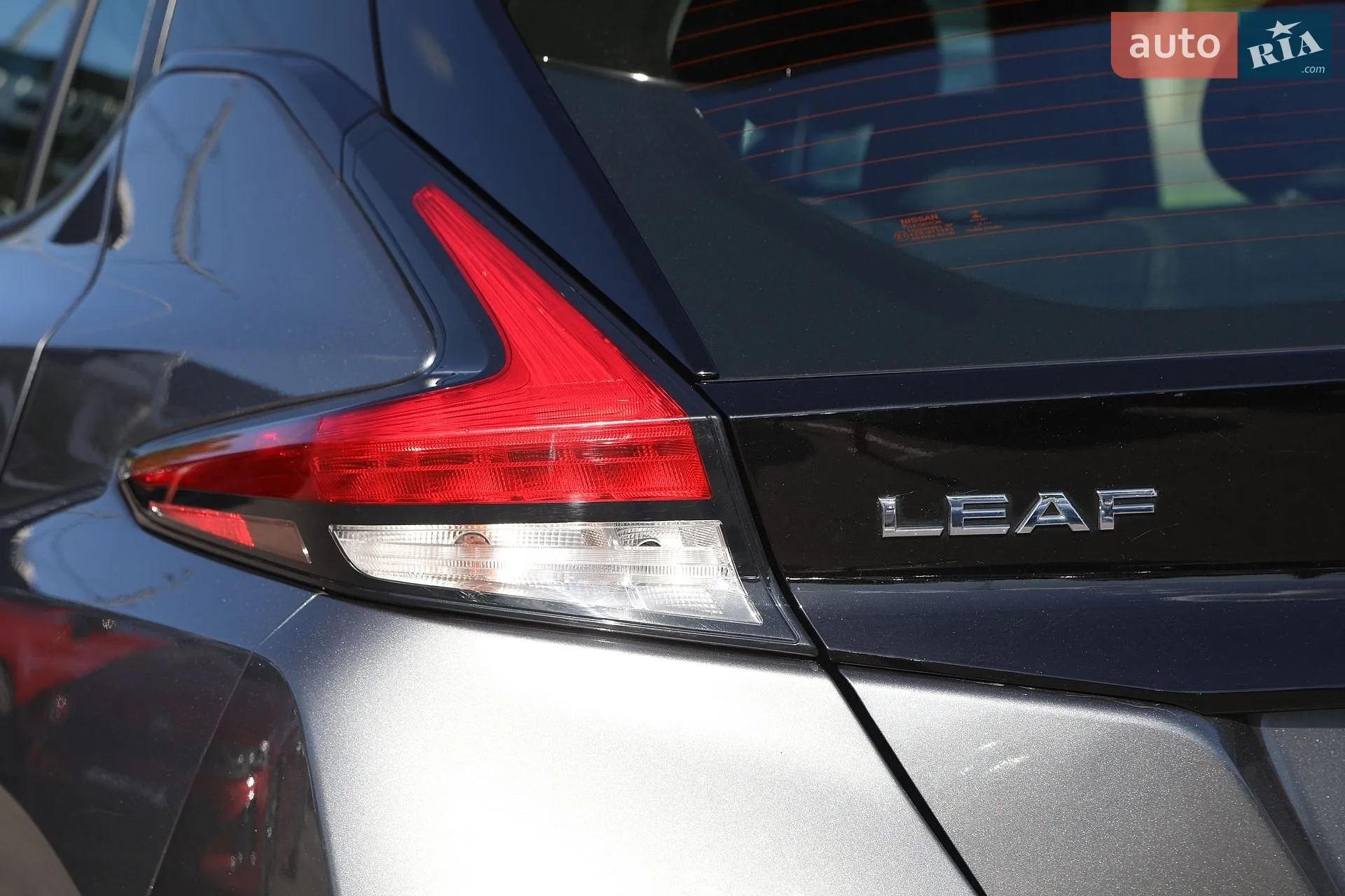 2021 Nissan Leaf - мініатюра 10