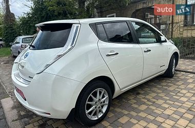 Хэтчбек Nissan Leaf 2017 в Николаеве