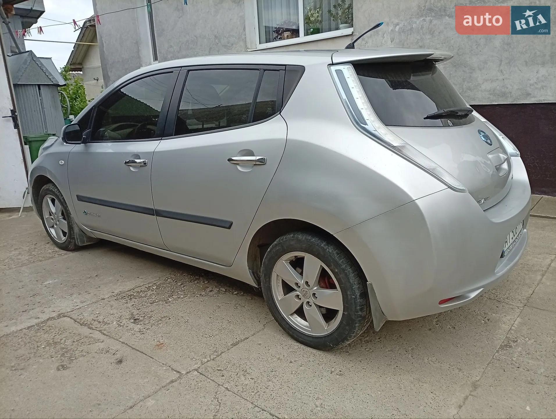 2012 Nissan Leaf - мініатюра 13