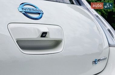 Хэтчбек Nissan Leaf 2013 в Тернополе