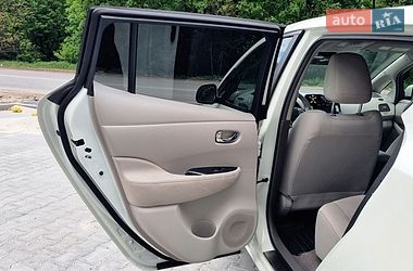 Хэтчбек Nissan Leaf 2013 в Тернополе