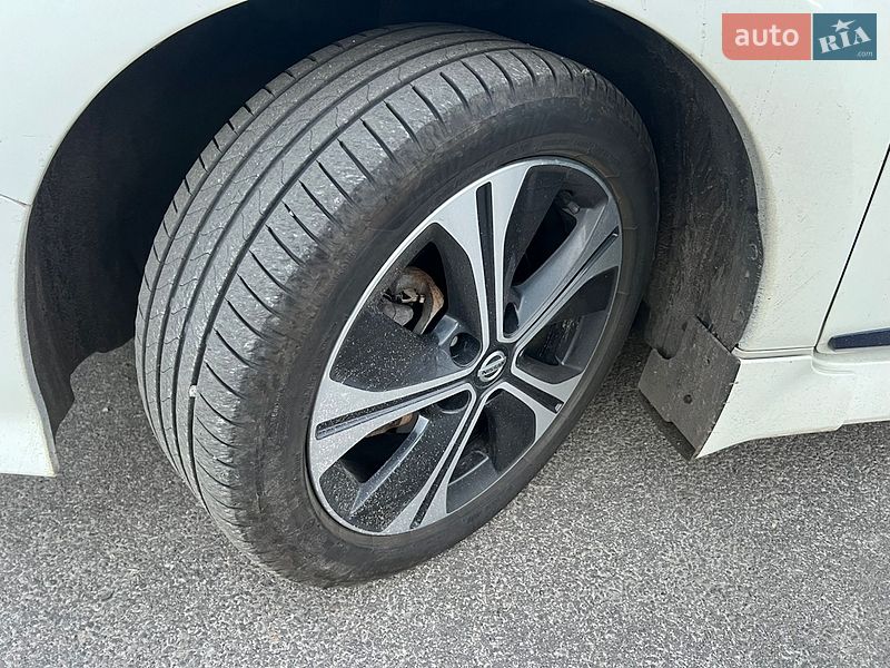 Хэтчбек Nissan Leaf 2018 в Харькове фото 30 Хэтчбек Nissan Leaf 2018 в Харькове