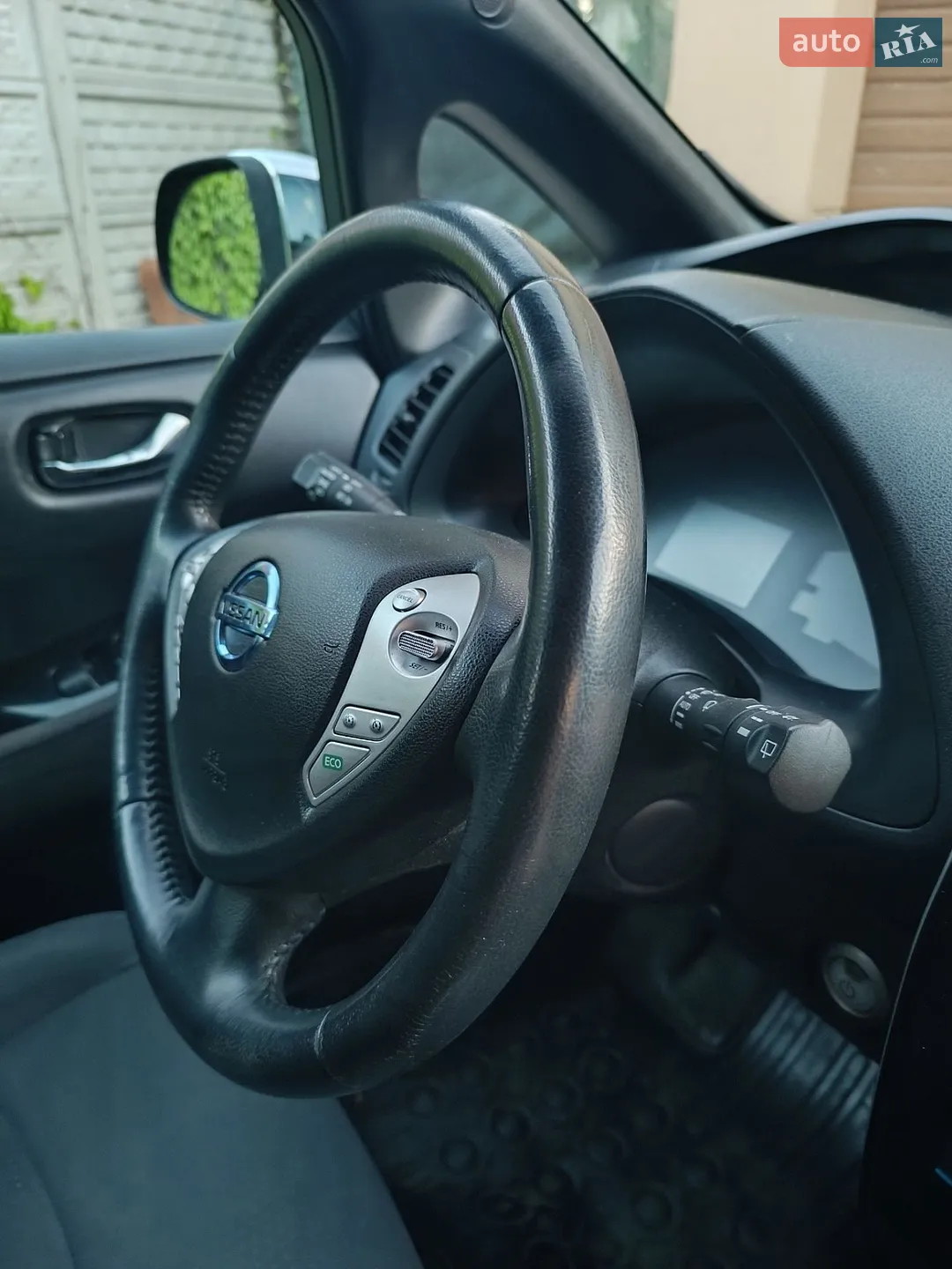 2015 Nissan Leaf - мініатюра 26