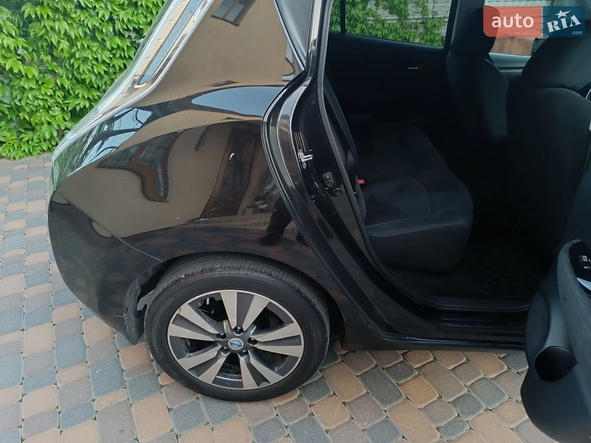 2015 Nissan Leaf - мініатюра 31