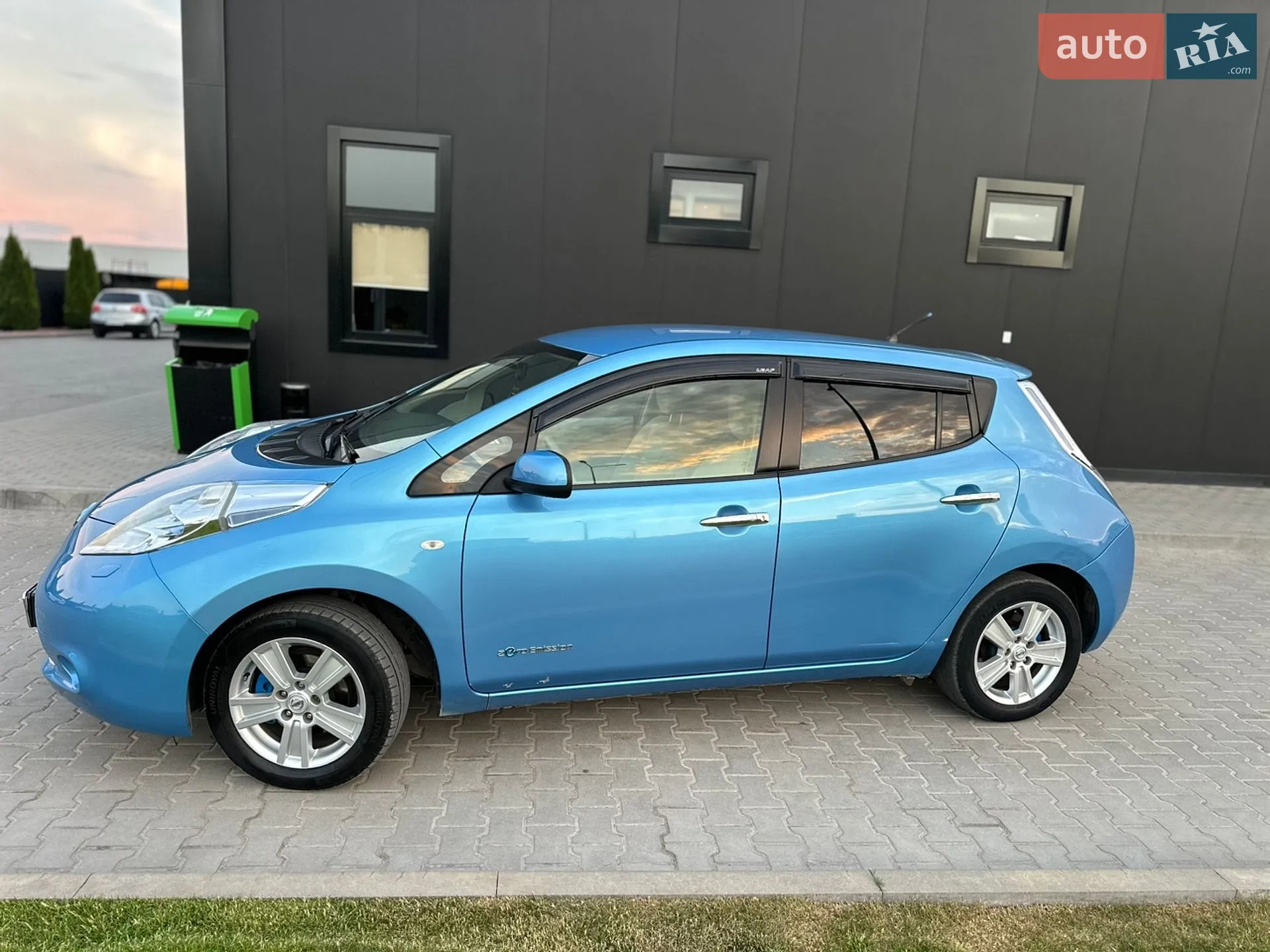 2012 Nissan Leaf - мініатюра 11