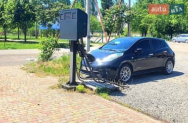 Хетчбек Nissan Leaf 2013 в Ужгороді