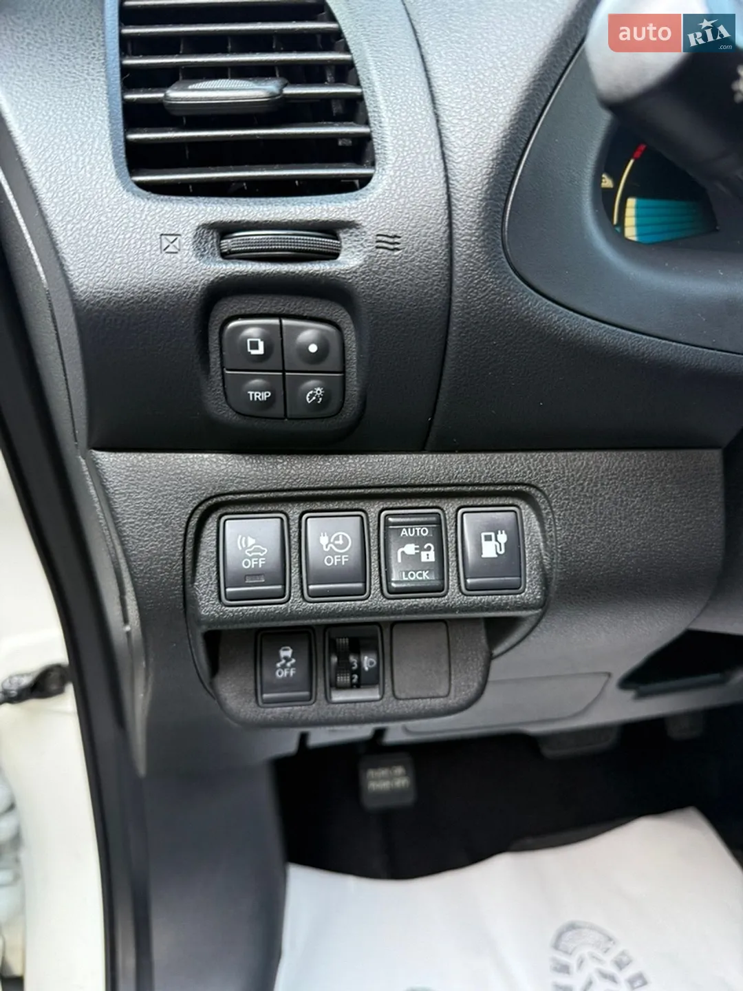 2014 Nissan Leaf - мініатюра 24