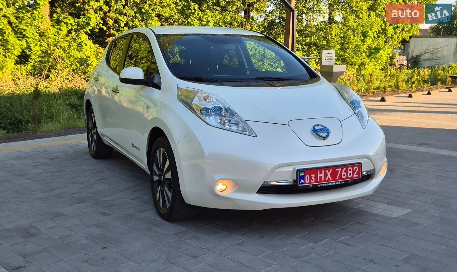 2015 Nissan Leaf - мініатюра 6